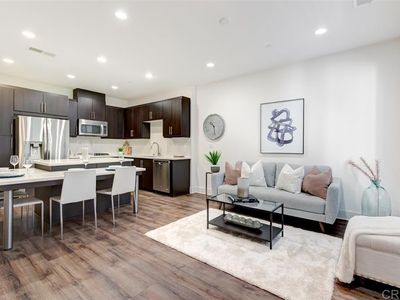 2430 Aperture Cir, San Diego, CA, 92108