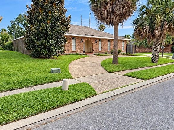 3rd image of 4434 Francesco Rd