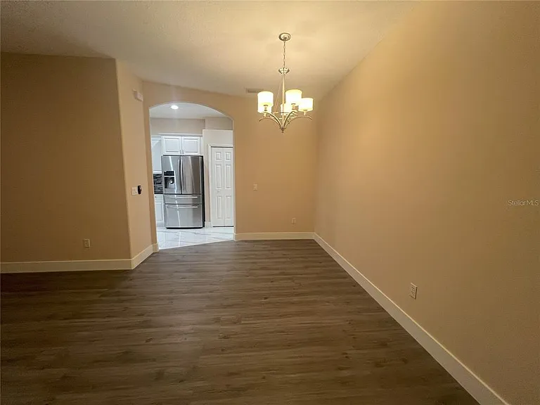 1066 Whitegate Ct — Photo 6