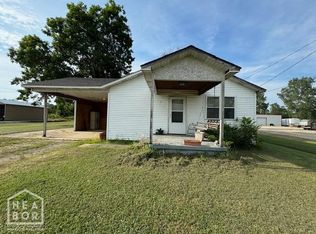 202 E Maple Ave, Marmaduke, AR 72443