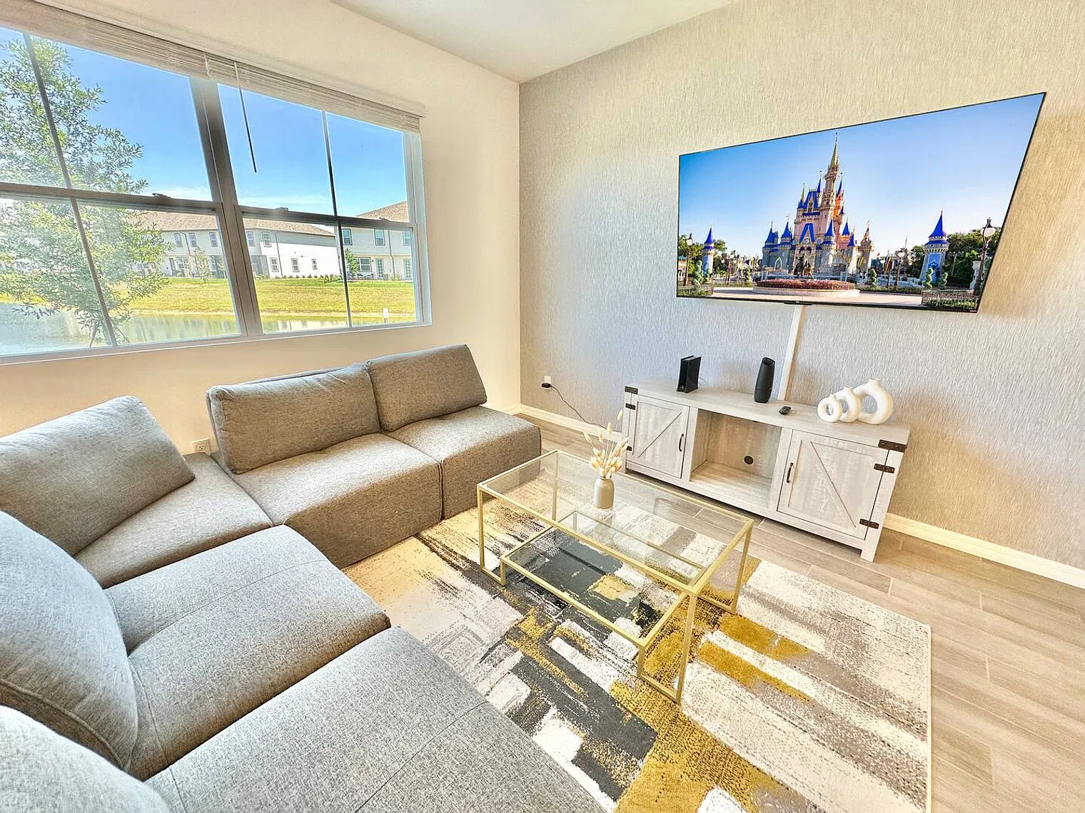 3 bed, 2.5 bath, 1614 sqft, $2,893 — Photo 2