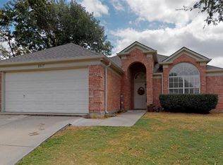 2517 Springwater Dr, Flower Mound, TX 75028