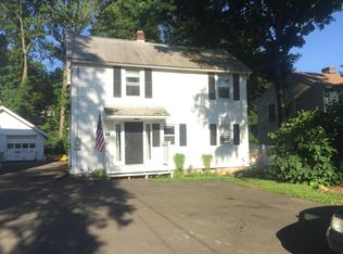 44 Urban St, New Canaan, CT 06840