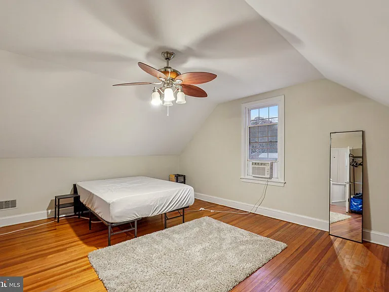 3422 Pennsylvania Ave SE — Photo 37