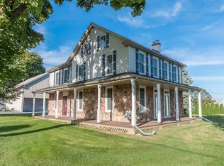 920 Rabbit Hill Rd, Lititz, PA 17543