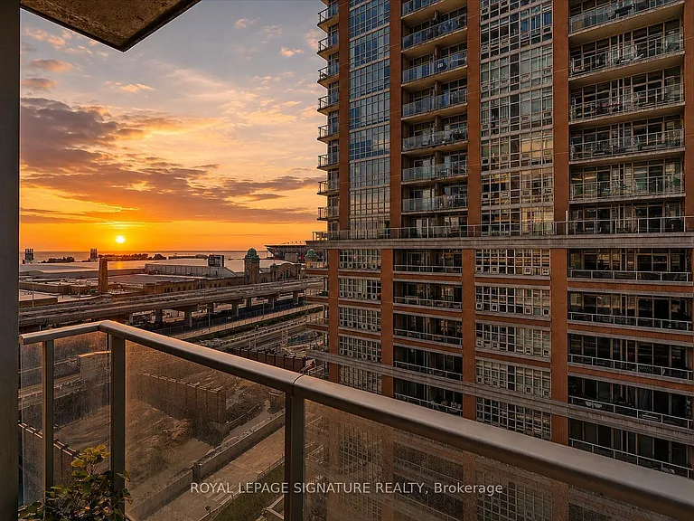 59 E Liberty St #905 — Photo 18
