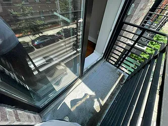 Rented by Tapiro Realty