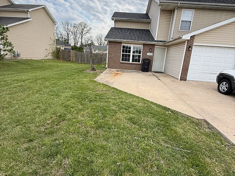 1530 Citadel Dr — Photo 32