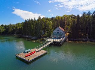 13-15 Seventeen Bayberry Ln, Bernard, ME 04612