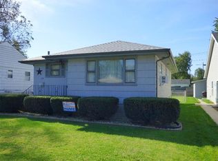 315 E Glen Park Ave, Griffith, IN 46319