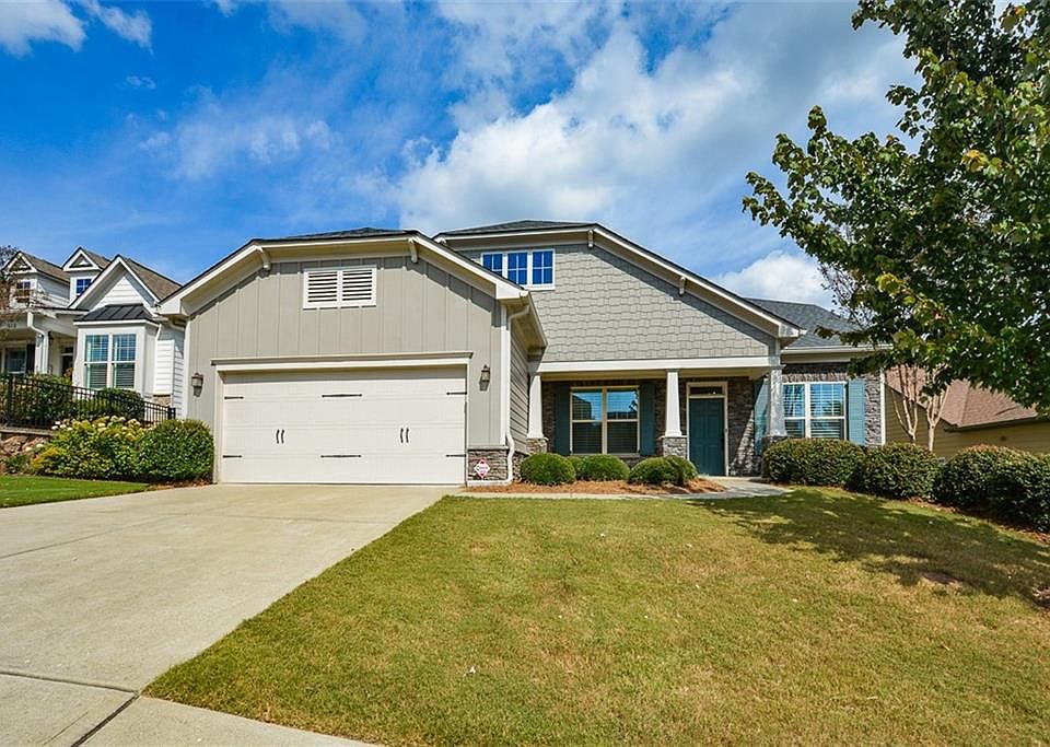 1st image of 215 Woodridge Ter