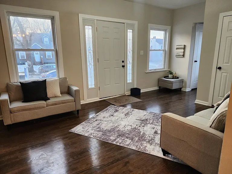 4257 Van Buren St — Photo 10