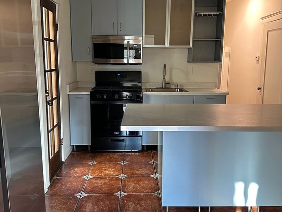 kitchen tile