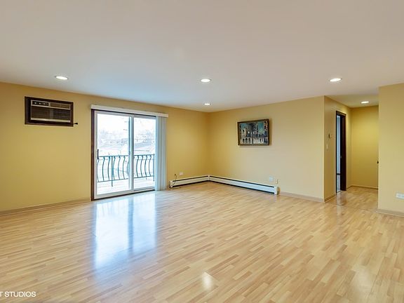 3rd image of 2618 N 72nd Ct #2W