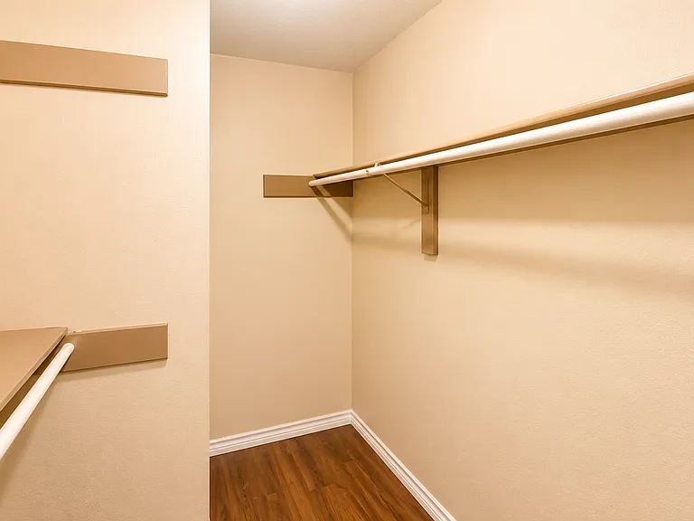10527 Perrin Beitel Rd #D206 — Photo 12