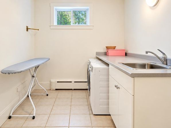 4 bedroom rental in Vancouver — photo 20