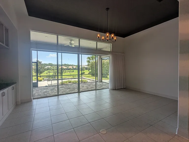 760 N Hunt Club Dr — Photo 12