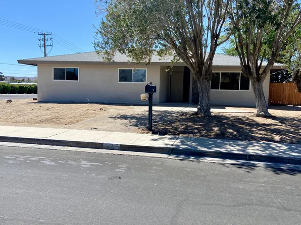 525 Mary Ann Ave, Ridgecrest, CA 93555