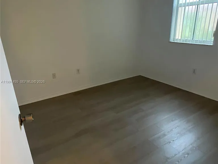 962 SW 143rd Ave #2207 — Photo 13