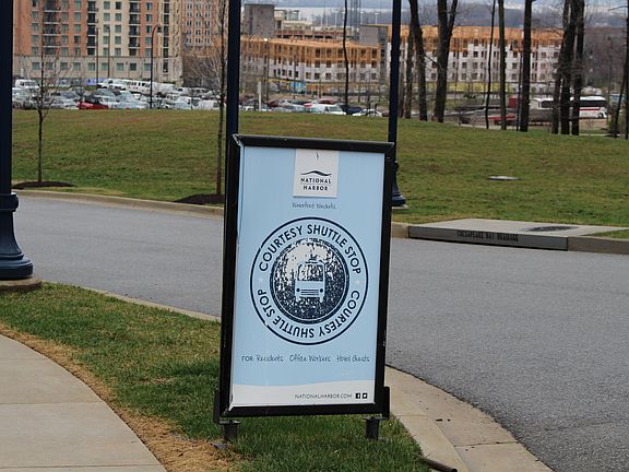 Free resident shuttle to King Street Metro