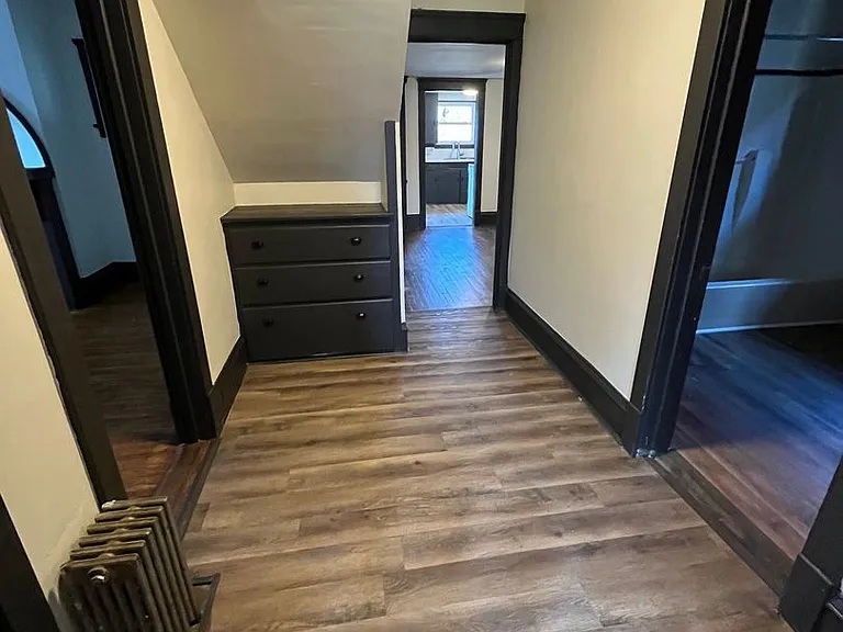 896 Grove St #900 — Photo 3