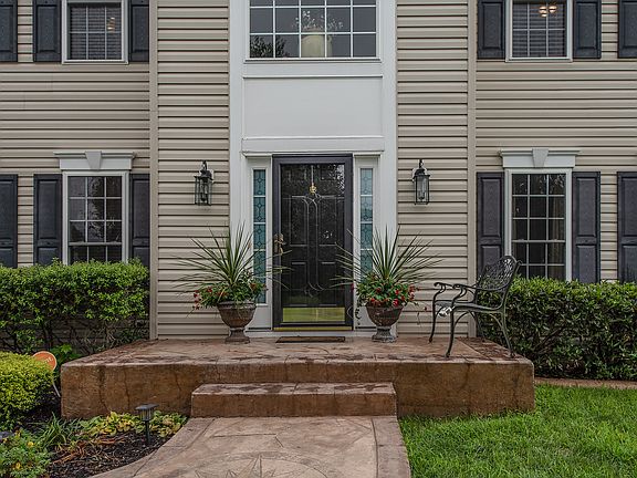 5th image of 7110 Crown Jewels Ct