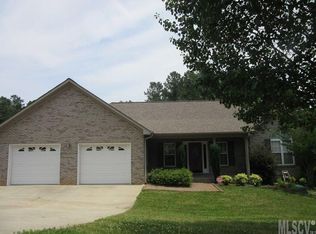 3426 N Bay Dr, Granite Falls, NC 28630