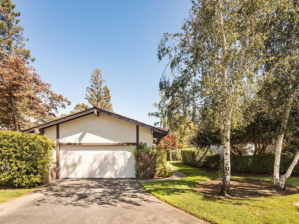 1st image of 2468 Sharon Oaks Dr
