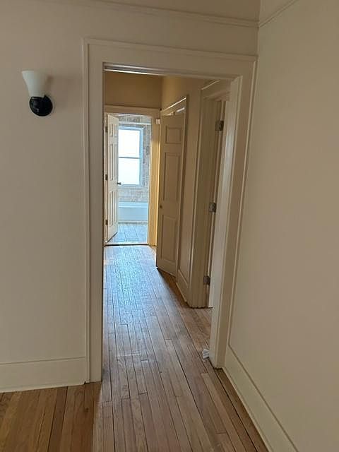 1st image of 2909 Lakewood St