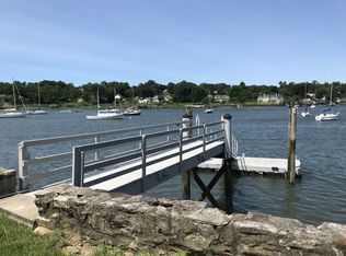 700 Steamboat Rd APT 2, Greenwich, CT 06830