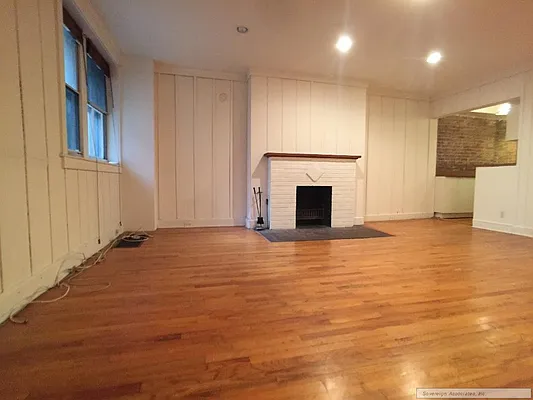 Rented by Sovereign Associates | media 18