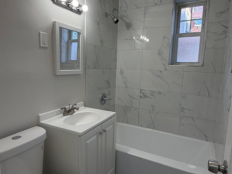 2nd image of 219 N Arlington Ave #H2