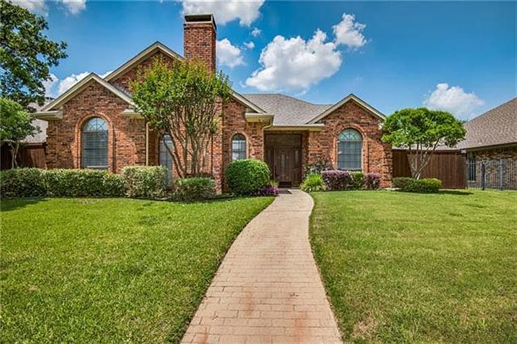 1st image of 123 Winding Hollow Ln