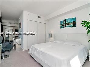 5th image of 4250 Biscayne Blvd APT 810