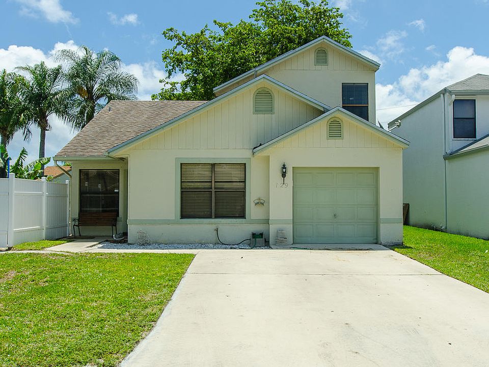 1st image of 129 Buttonwood Cir