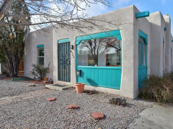 621 Lafayette Dr NE, Albuquerque, NM 87106