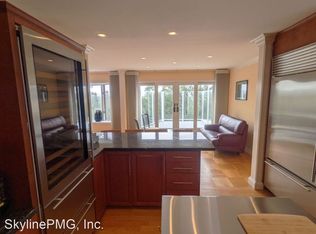 169 Warren Dr, San Francisco, CA 94131