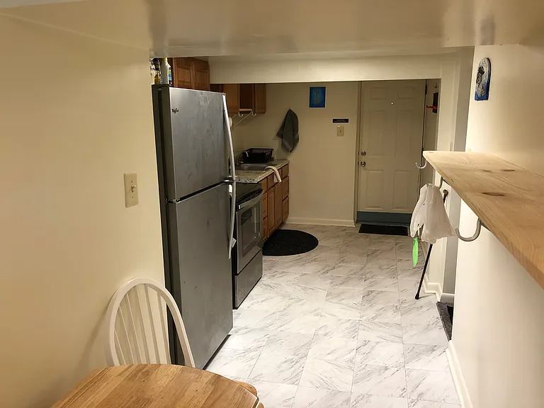 204 Lake Rd — Photo 3