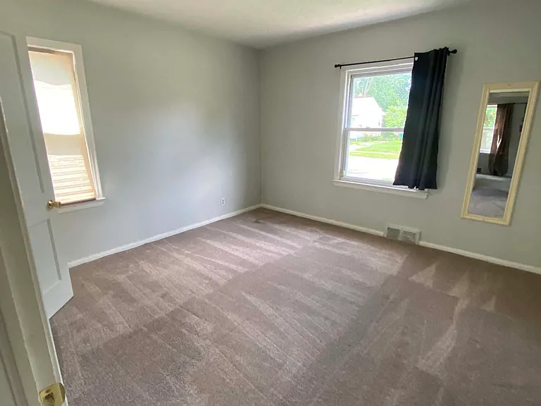 1800 Browning St — Photo 15