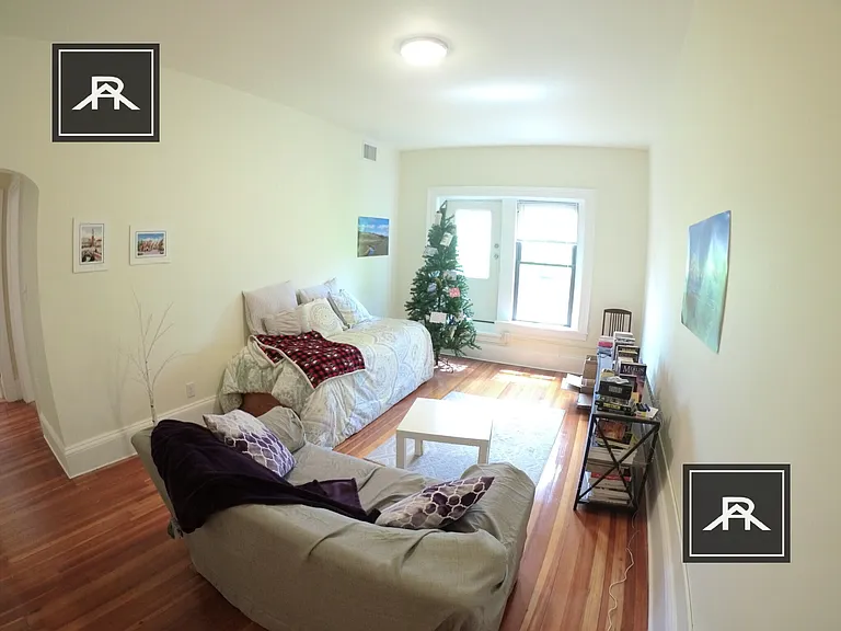 1461 Beacon St #24 — Photo 6