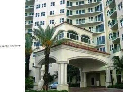 20000 E Country Club Dr APT 704, Aventura, FL, 33180