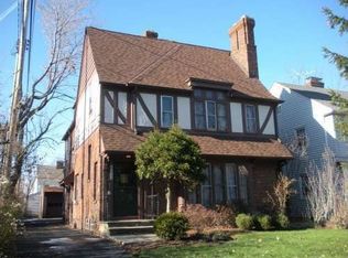 3726 Gridley Rd, Shaker Heights, OH 44122