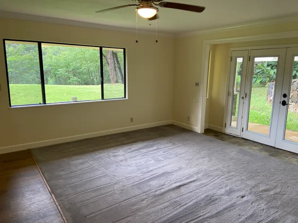 3003 Waiomao Rd APT D3, Honolulu, HI 96816