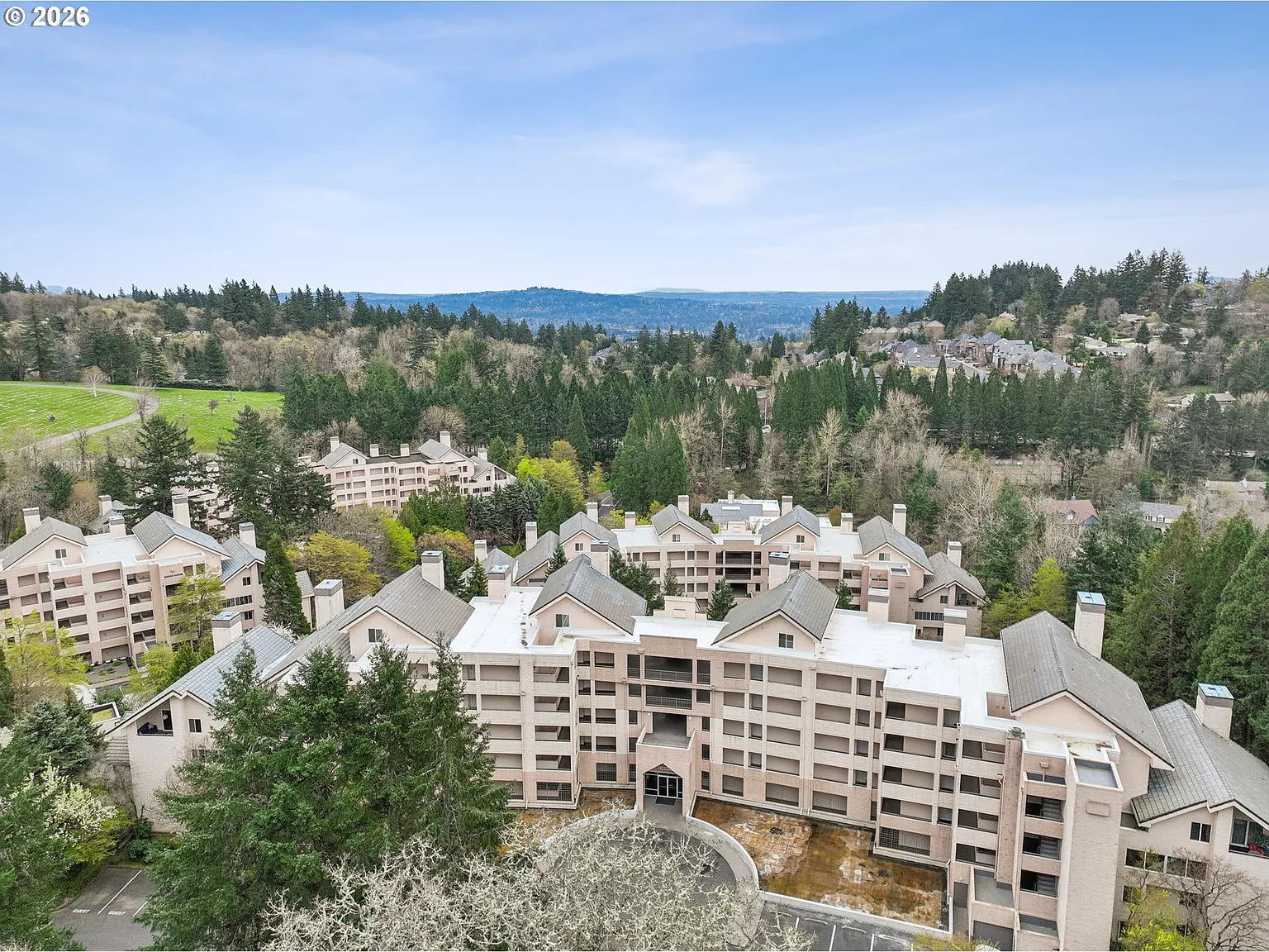 6665 W Burnside St #430 photo 1