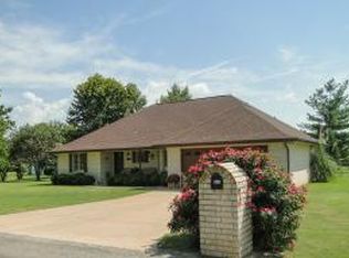 1042 Hillside Rd, Grove, OK 74344