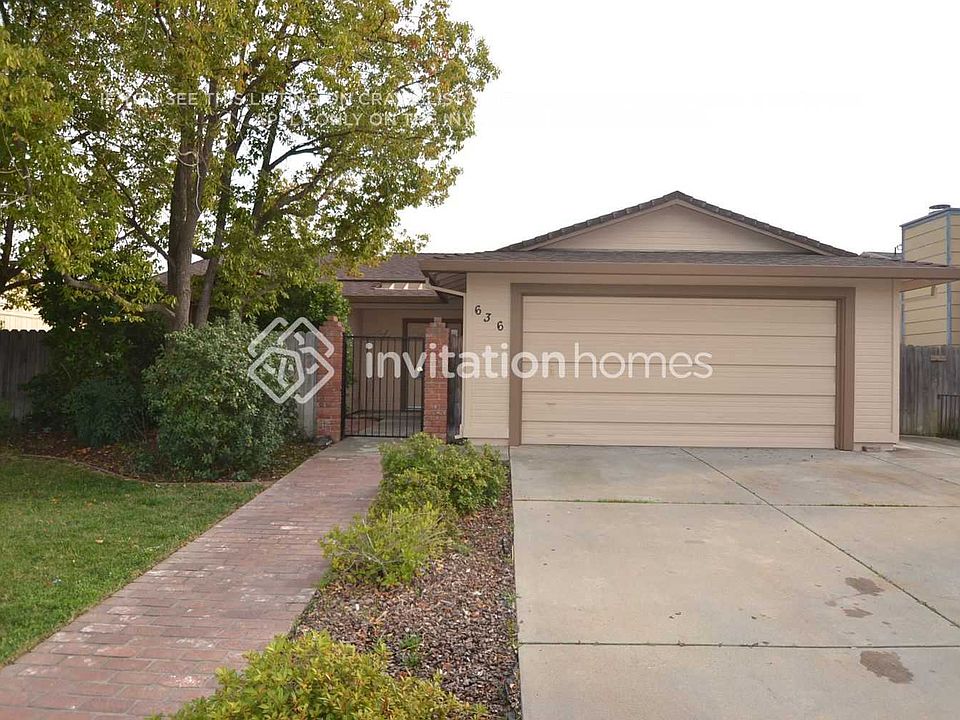 1st image of 636 Tailwind Dr