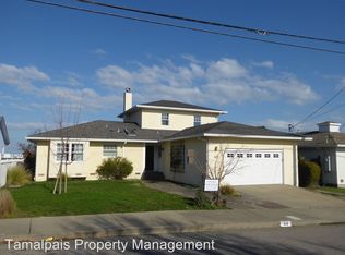 44 Ridgewood Dr, San Rafael, CA 94901