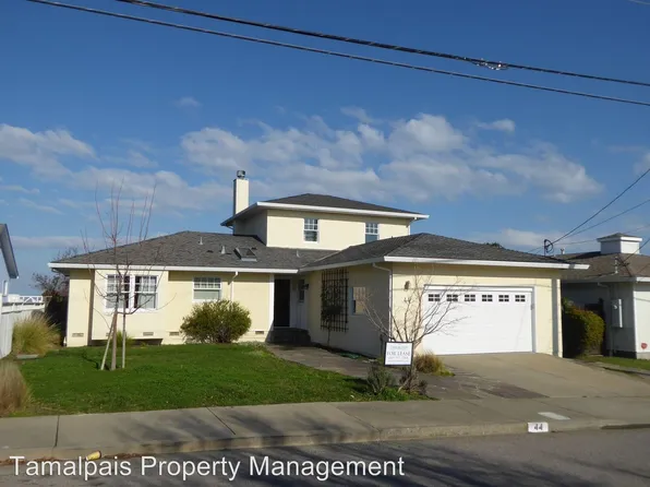 44 Ridgewood Dr, San Rafael, CA 94901