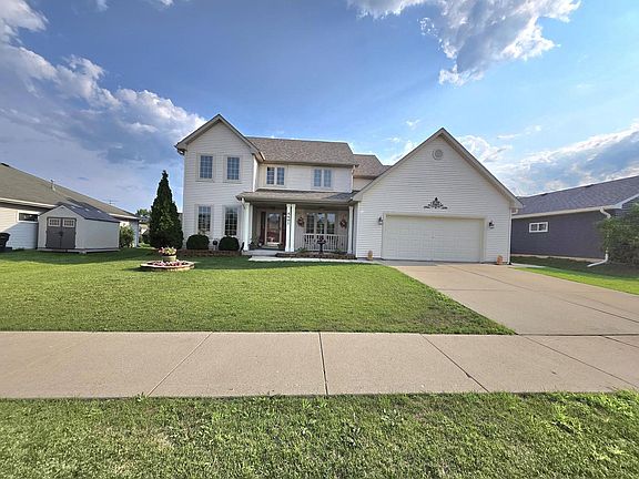 2nd image of 8401 Kingsway LANE