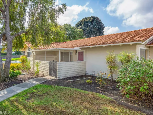2347 Via Mariposa W APT B, Laguna Woods, CA 92637